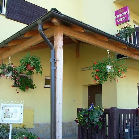Krolowa Sniegu 住宿加早餐酒店 *