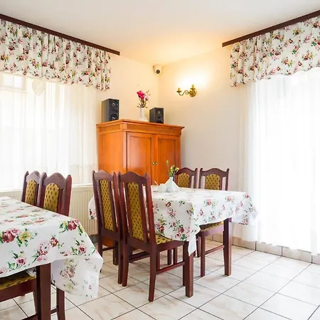 Krolowa Sniegu Bed & Breakfast Karpacz